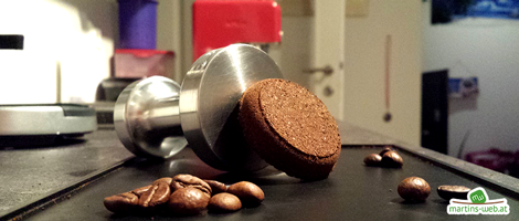 Tamper,-Matte-und-Bohnen