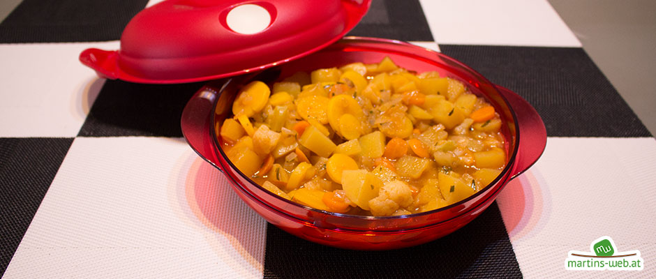 Putenfleisch mit Orange, Ananas und Mango Putenfleisch mit Orange, Ananas und Mango