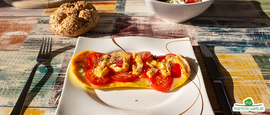 Tomaten-Käse-Omelette Tomaten-Käse-Omlett