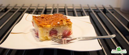 Kirsch-Reisauflauf mit Honig-Mandel-Topping